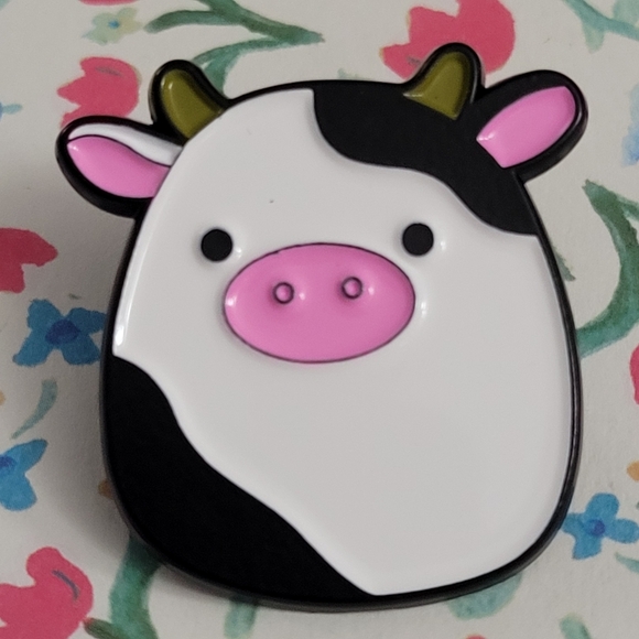 Squishmallow Conner Cow Enamel Pin - Picture 9 of 10